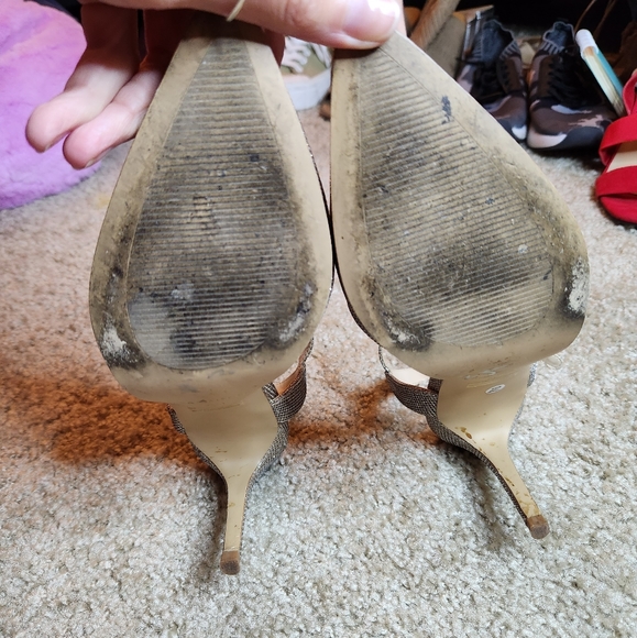 Relisted Marc Fisher Dalula metallic gold & silver slingback heel size 8.5 - Picture 7 of 7